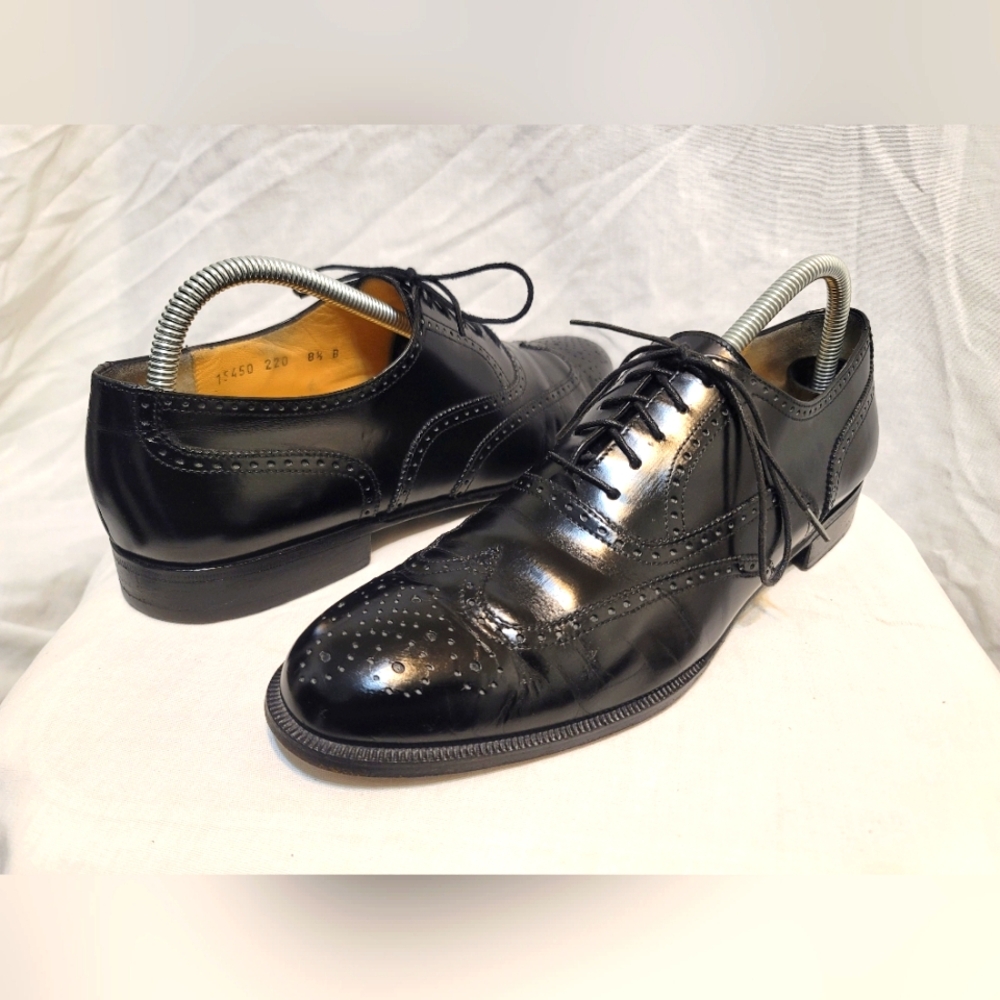 SALVATORE FERRAGAMO Mens Black Leather Wingtip Oxford Dress Shoes Sz 8.5 B ITALY